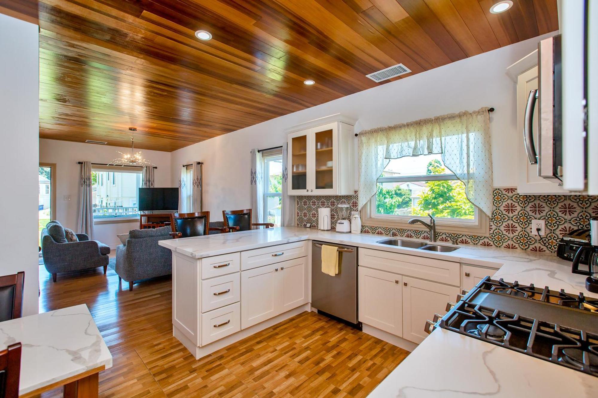 2br 2ba House, Ac, Near Ferry To San Francisco, 2 Free Parking Spaces Holiday home *